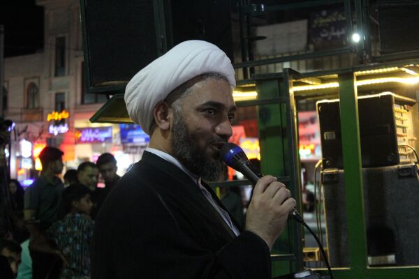 تجمع حماسی مردم بم در حمایت از اقتدار نیروهای مسلح جمهوری اسلامی 
