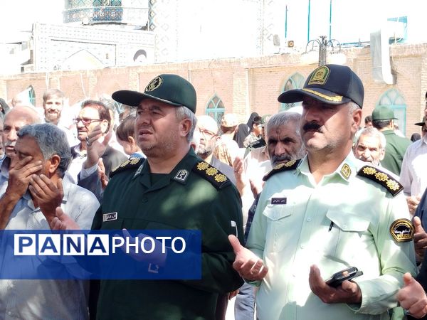 خروش مردم کاشمر در «جمعه خشم»؛ از امامزاده سید حمزه (ع) تا گلزار شهدا