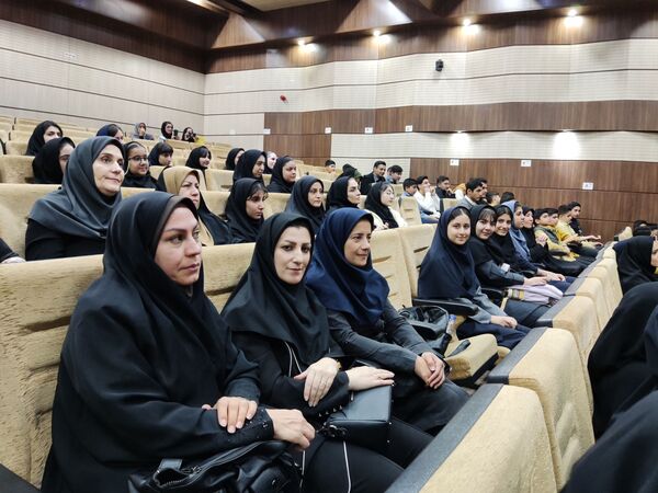 اختتامیه جشنواره نوجوان خوارزمی و تقدیر از برترین های مقطع متوسطه اول 
