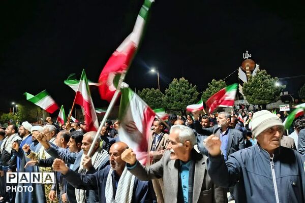 دیشموکی‌ها همچنان پای کار انقلاب