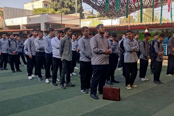 آغاز سال تحصیلی در دبیرستان علوم و معارف اسلامی شهید مطهری؛ شور و شوق مهر در مدارس