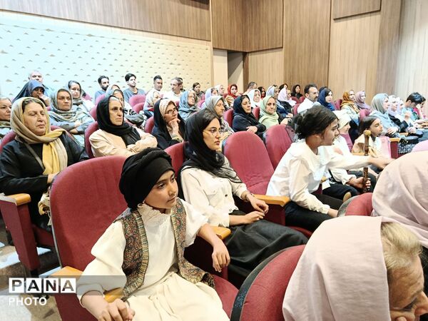 مراسم بزرگداشت حکیم ابوالقاسم فردوسی در کتابخانه دهخدا