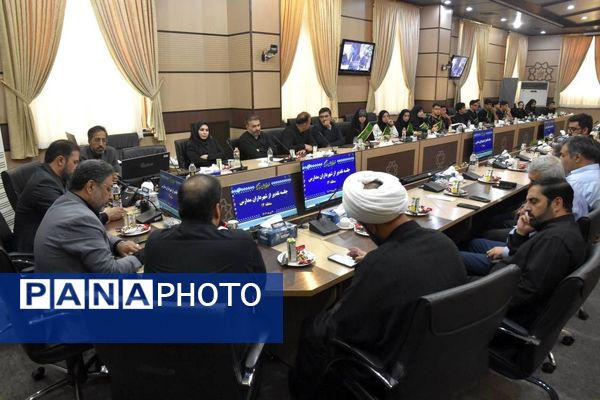 تقدیر از شهرداران مدارس آموزش و پرورش منطقه ۱۴ 