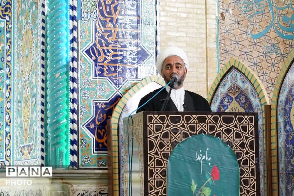 مراسم گرامیداشت مقام معلم در شهرستان بم