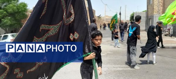 مراسم عاشورای حسینی در روستای بزنجرد