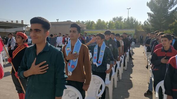 زنگ آغاز هفته پدافند غیرعامل در هنرستان آیت‌الله خامنه‌ای 