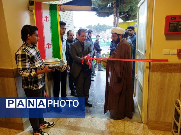 افتتاح مدرسه انقلاب با حضور مسئولین استانی و شهرستانی در تربت حیدریه 