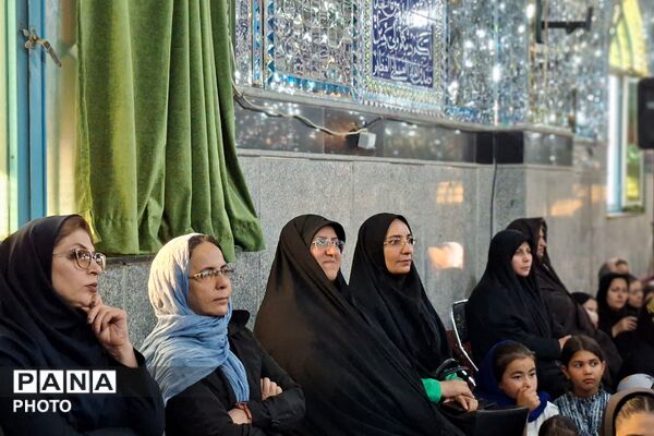 جشن آغاز هفته کرامت و روز دختر ویژه دختران در روستای ولی‌آباد قرچک 