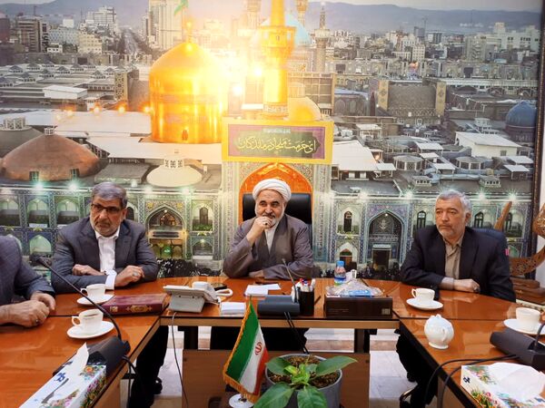 نشست هم‌اندیشی مدیران آموزشی و حوزه مدرسه‌سازی مشهد