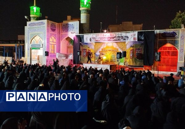 مراسم شب عاشورا  در گلزار شهدای نیشابور