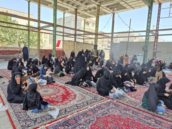 مراسم عزاداری ظهر عاشورا در هیئت الزهرا(س) نیشابور 