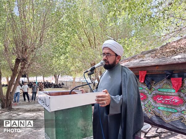 دلدادگان حسینی در سوگ علمدار کربلا گریستند