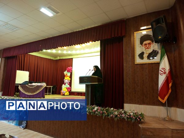 جشن نیمه شعبان و  گرامیداشت دهه فجر انقلاب اسلامی در کانون مهرتابان نیشابور