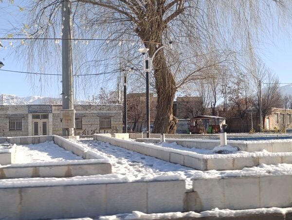 برف زمستانی مهمان شهرستان کیار شد