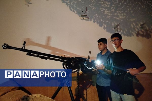 حضور دانش‌آموزان ناحیه 2 شهرری در اردوی باغ موزه دفاع مقدس و فرهنگسرای ولا