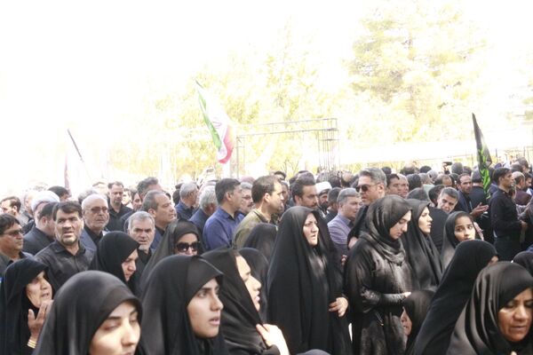 خاکسپاری پیکر پاک  سردار سرافراز اسلام شهید محمد کاظمی و شهدای جنگ تحمیلی در مشهد