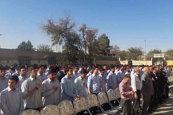 برگزاری افتتاحیه «هفته پدافند غیرعامل » در دبیرستان ماندگار مدرس ناحیه دو شهرری 