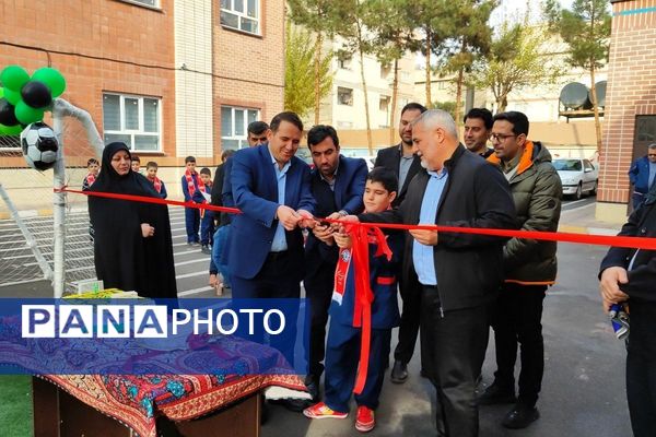 افتتاح چمن مصنوعی دبستان فرشچی اسلامشهر 