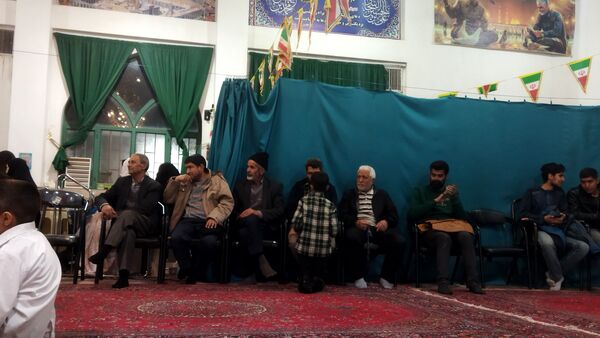 جشن بزرگ انقلاب در مسجد امام حسین (ع) نیشابور 