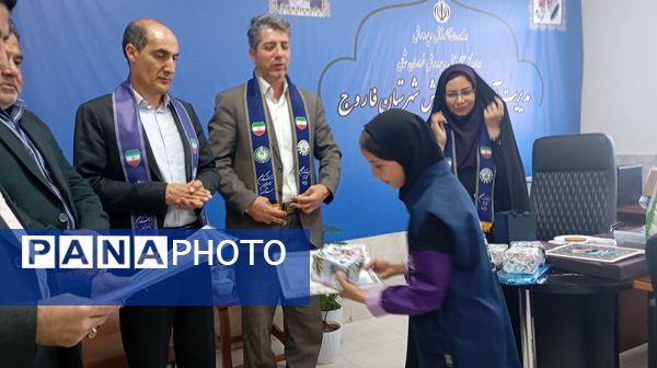 نشست مدیر آموزش و پرورش فاروج با دانش‌آموز خبرنگاران پانا