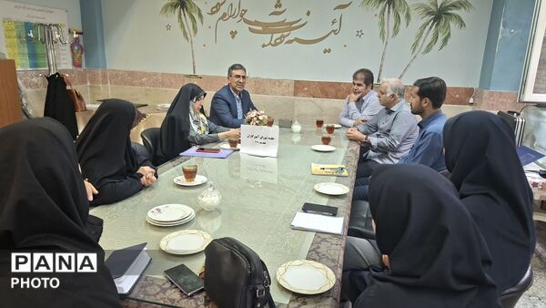 مانور بازگشایی با شعار برای ایران، برای مدرسه در تهران