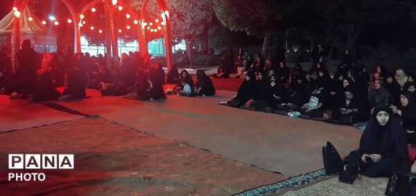 حضور پر شور مردم در  عزاداری حسینی