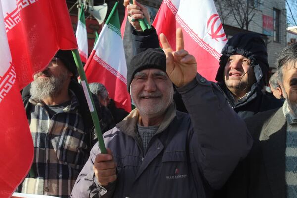 یک زنجان متحد در روز ۲۲بهمن 