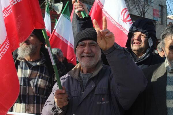 یک زنجان متحد در روز ۲۲بهمن 