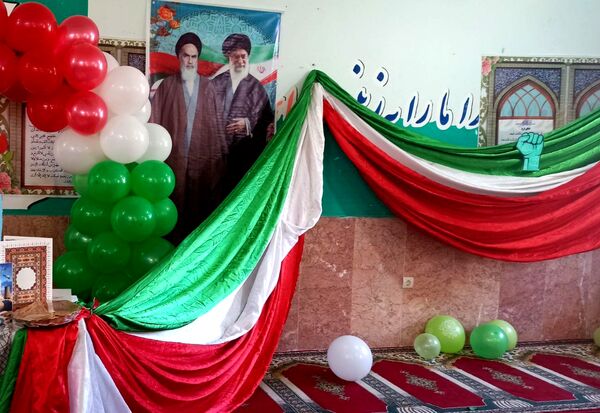 جشن باشکوه ولادت حضرت مهدی(عج) در دبیرستان آسیه رضوان