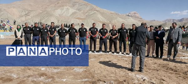 مسابقات بومی محلی  در گود کشتی شهر بار نیشابور