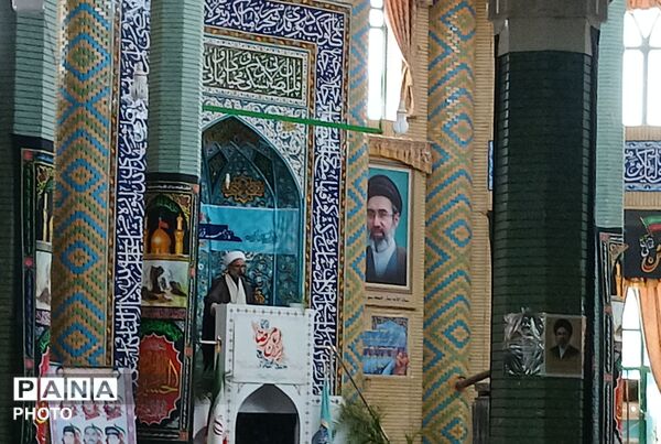 مصلی باخرز میزبان نمازگزاران 