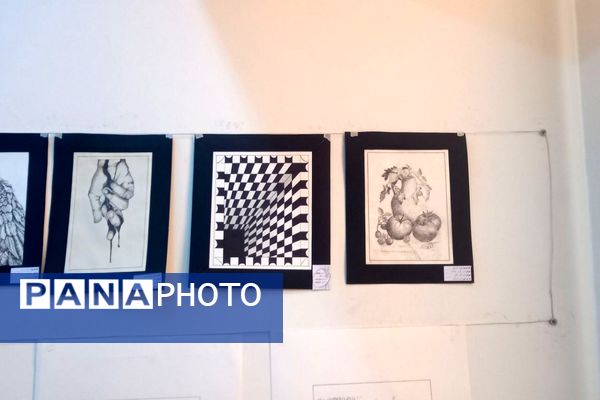 ژوژمان گرافیک در هنرستان اسوه رباط‌کریم