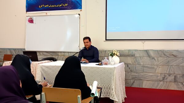 برگزاری کارگاه توانمندسازی معاونان و مربیان پرورشی ناحیه 4 کرج