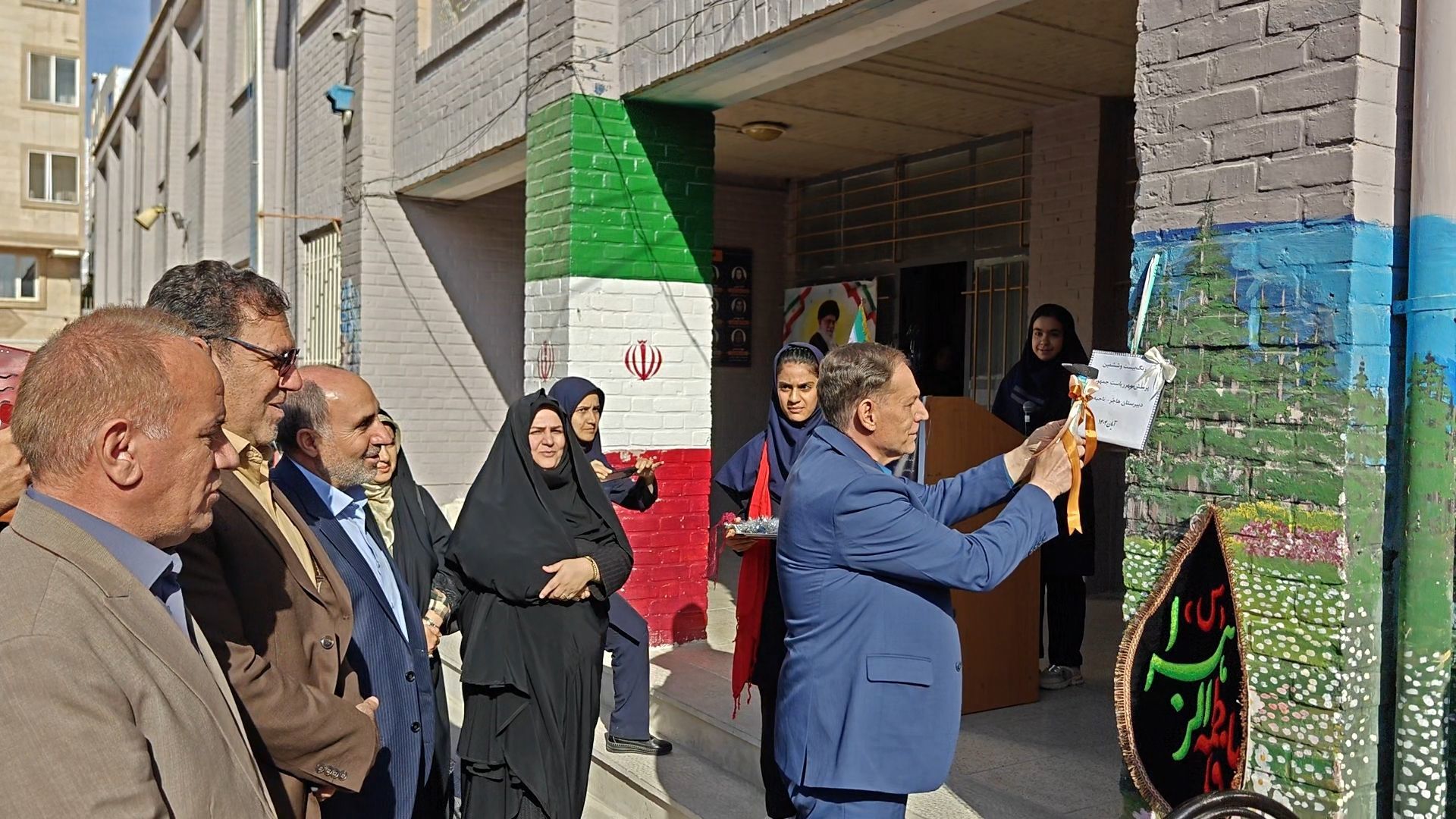 زنگ پرسش مهر ریاست جمهوری نواخته شد