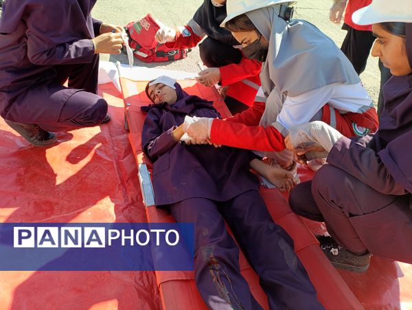  مانور سراسری زلزله در شهرستان بم 