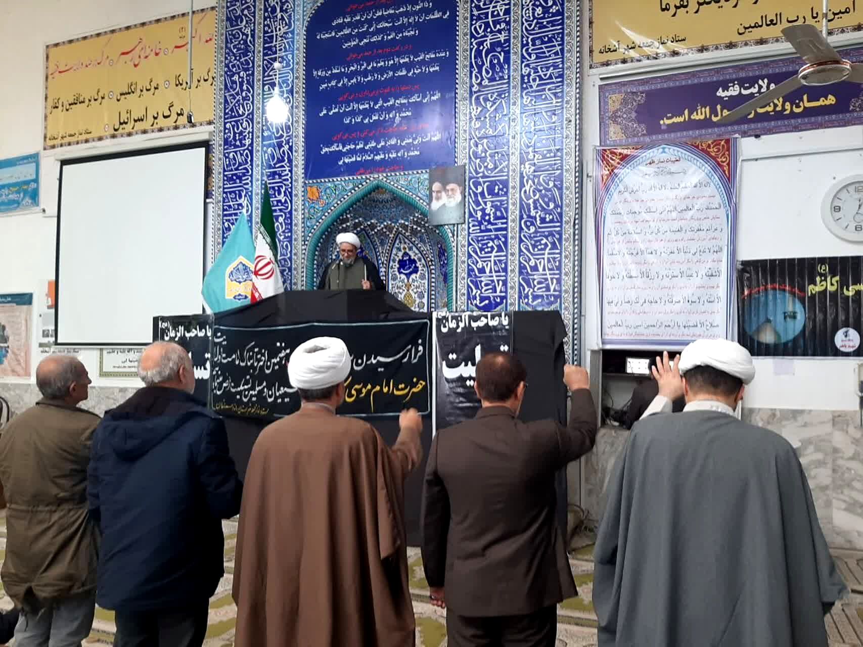 ارتباط ایران با آمریکا با هیچ قاعده بین‌المللی سازگار نیست
