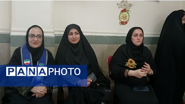 مراسم باشکوه آغاز سال تحصیلی در دبستان دخترانه عصمت