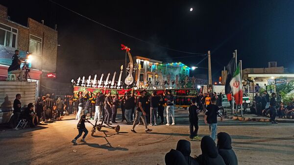 ایران در سوگ حسین (ع)؛ سیل اشک و ارادت در روز عاشورا