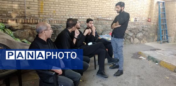 برگزاری موکب گام های عاشقی امام رضا (ع) در دبیرستان نمازی خواه مشهد