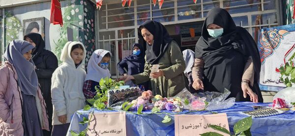 تقدیر از برترین‌های پرورشی و آموزشی در مدرسه سنجی ارچنگ