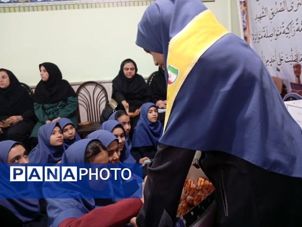 جشن نیمه‌شعبان در دبیرستان دکتر جواد حداد۲ ناحیه پنج مشهد