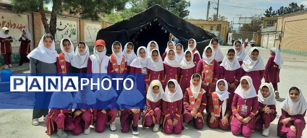 زنگ سلامت به مناسبت هفته‌ سلامت در مدرسه قرآنی سمیه فاروج 