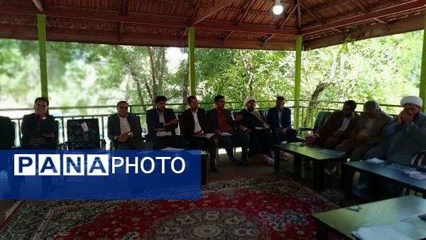 نشست هم‌اندیشی معاونان پرورشی و تربیت‌بدنی استان کهگیلویه و بویراحمد