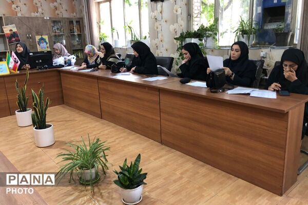 هم‌اندیشی برای فردایی بهتر در مدرسه هدی ۱