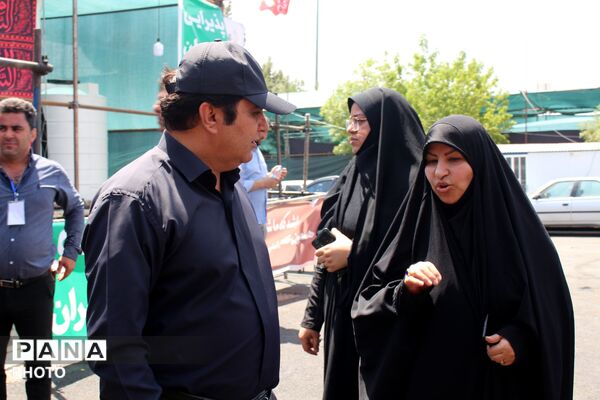 بازدید مشاور استاندار البرز از بخش‌های خدمت‌رسانی به زائران رهبر شهید