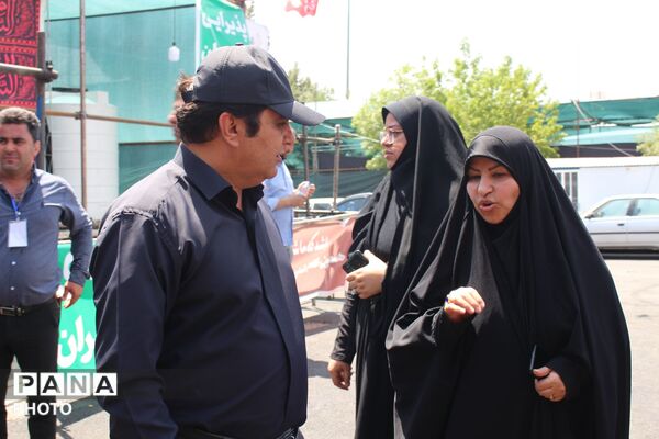 بازدید مشاور استاندار البرز از بخش‌های خدمت‌رسانی به زائران رهبر شهید
