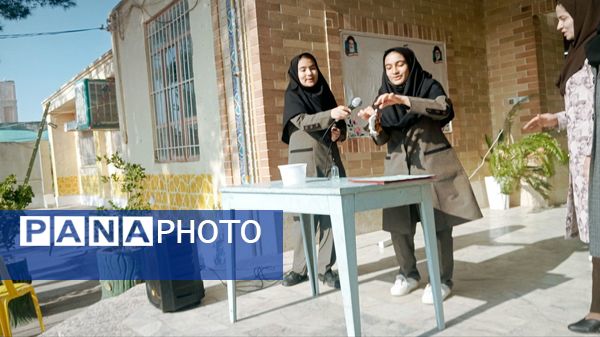 اجرای آزمایشات جذاب علوم در کاشمر