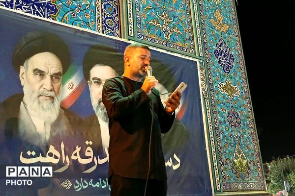 صد و بیست و هفت  شب استقامت در قرچک؛ خیابان همچنان شاهد حماسه حضور مردم 