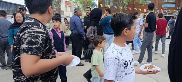 برپایی بازارچه کار و فناوری در دبیرستان شهید بهشتی آشخانه