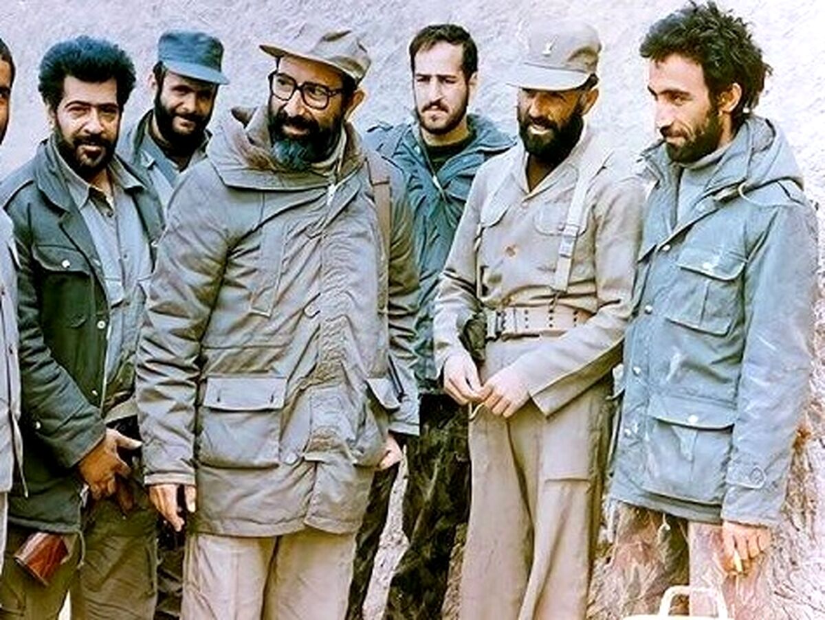 شهید چمران الگوی برجسته و نمادی از یک استاد بسیجی بود